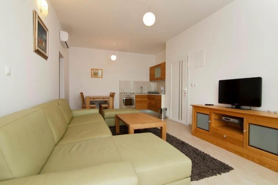 Apartments Vela Sollis Marusici  ห้อง รูปภาพ