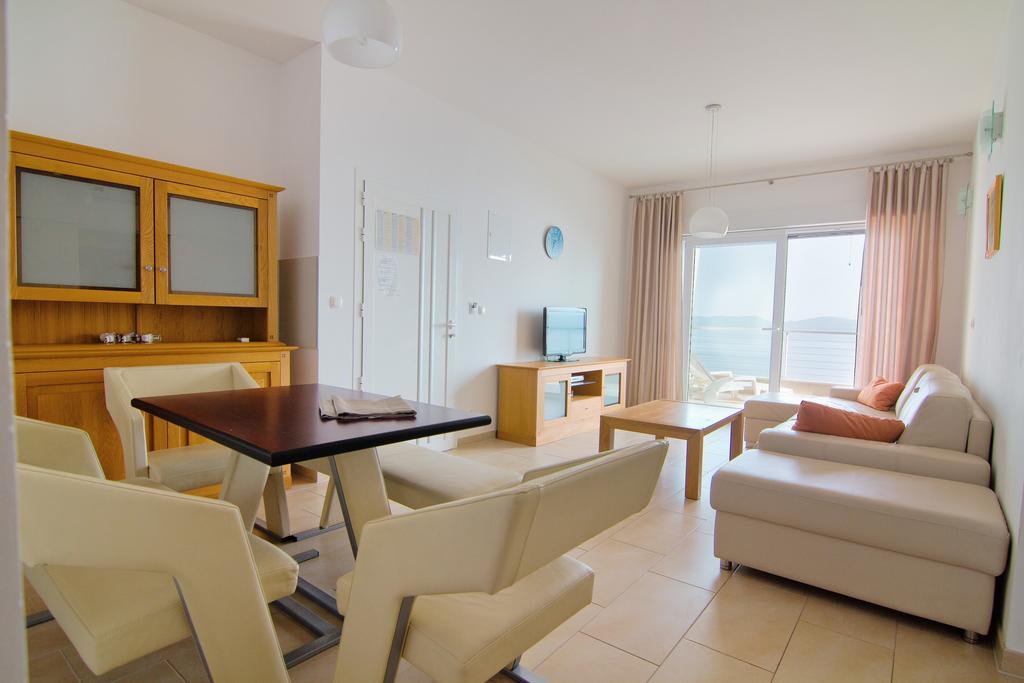 Apartments Vela Sollis Marusici  ห้อง รูปภาพ