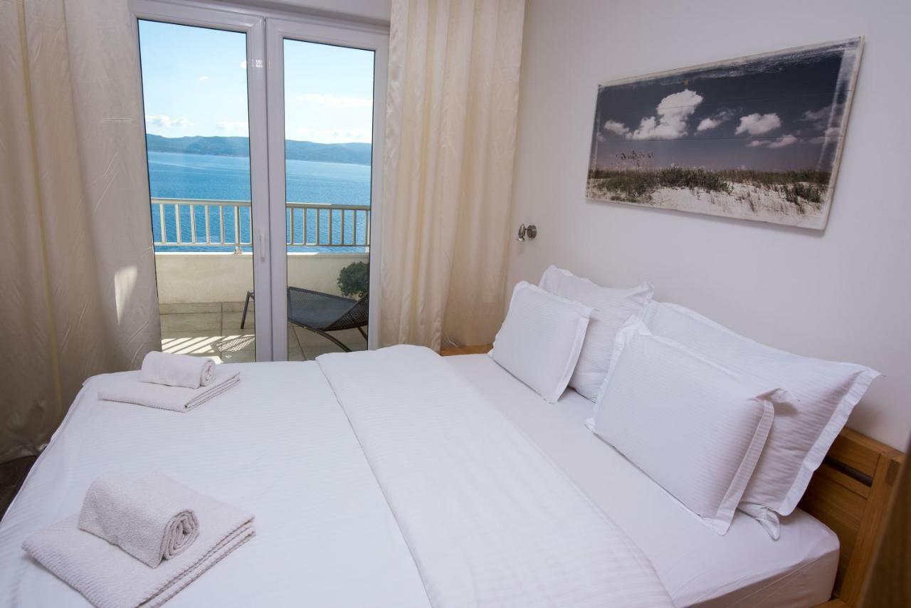 Apartments Vela Sollis Marusici  ภายนอก รูปภาพ