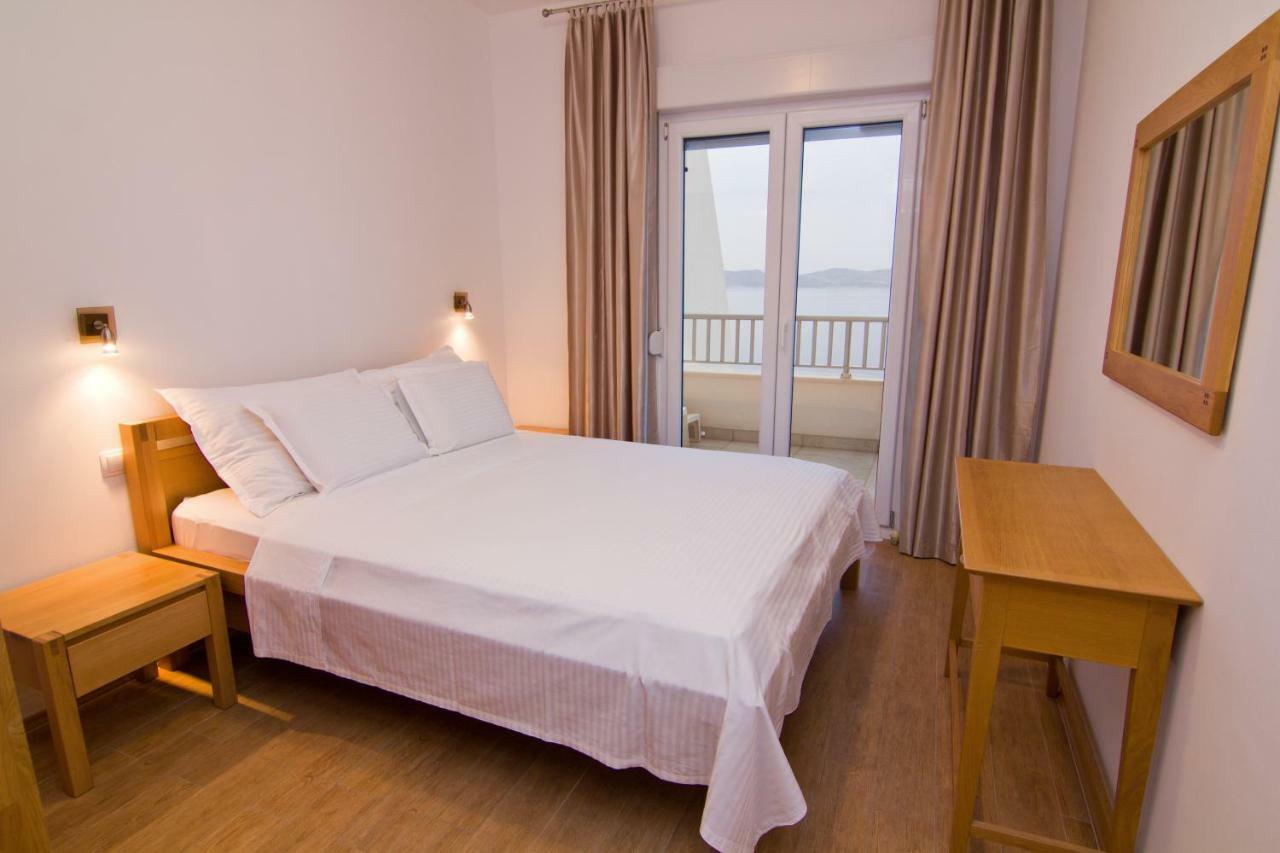 Apartments Vela Sollis Marusici  ภายนอก รูปภาพ