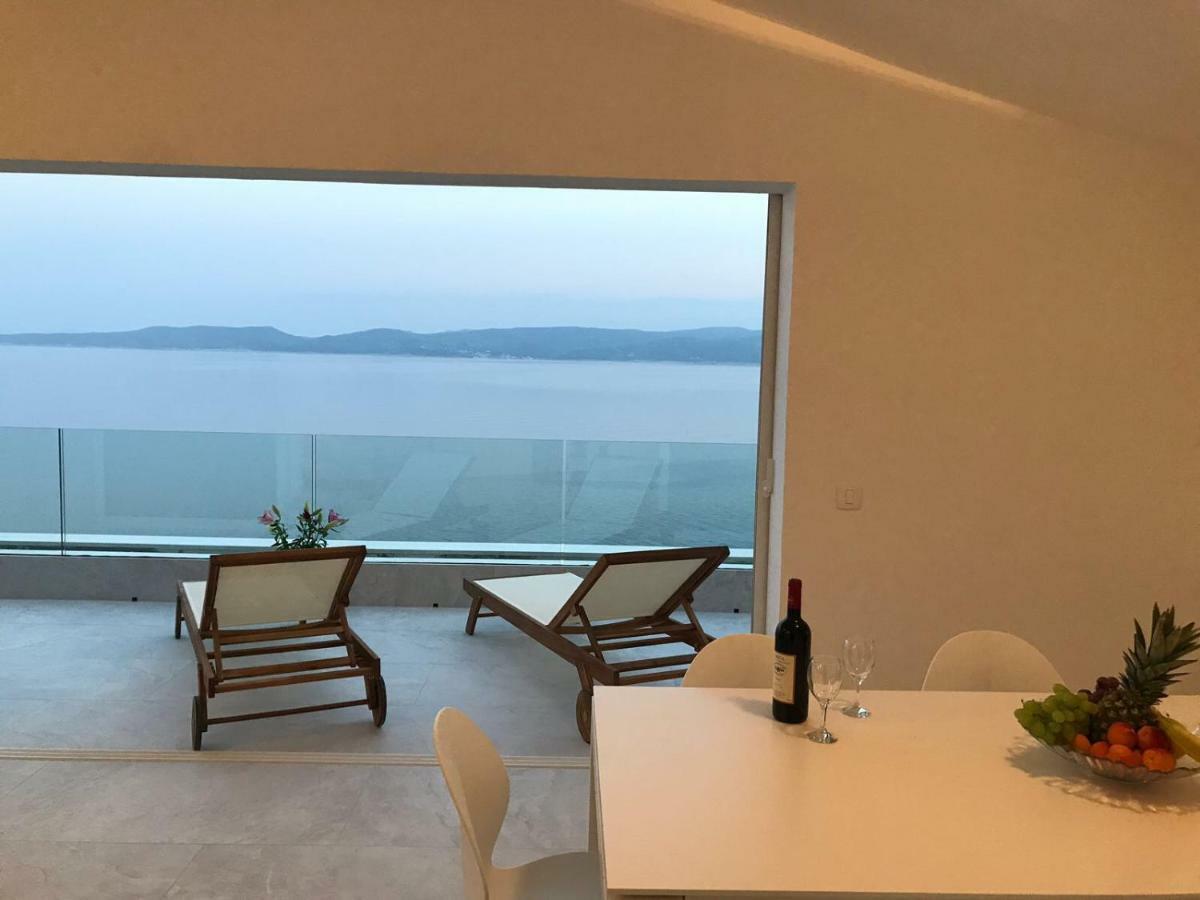 Apartments Vela Sollis Marusici  ภายนอก รูปภาพ